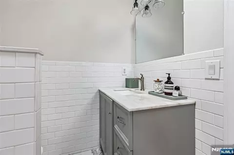 163 Poplar Ave, Hackensack, NJ 07601 photo 35