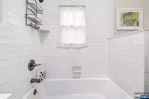 163 Poplar Ave, Hackensack, NJ 07601 photo 37