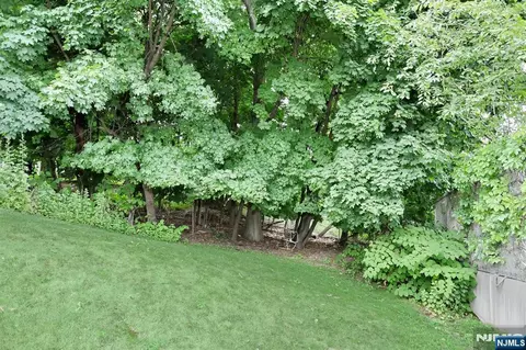 3 S Farview Ave, Paramus, NJ 07652 photo 22