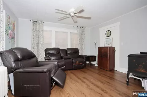 3 S Farview Ave, Paramus, NJ 07652 photo 10
