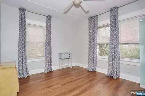 3 S Farview Ave, Paramus, NJ 07652 photo 16