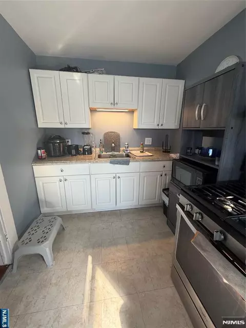 3 S Farview Ave, Paramus, NJ 07652 photo 27