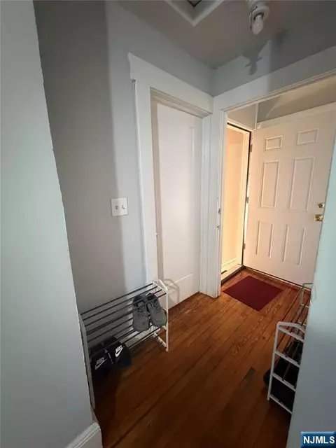 3 S Farview Ave, Paramus, NJ 07652 photo 24