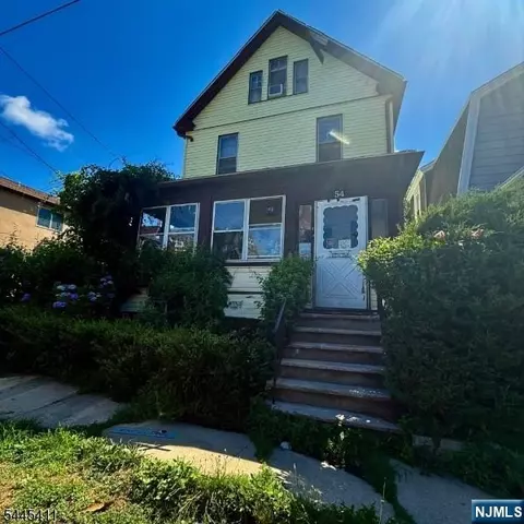 54 Rutgers St, Maplewood, NJ 07040