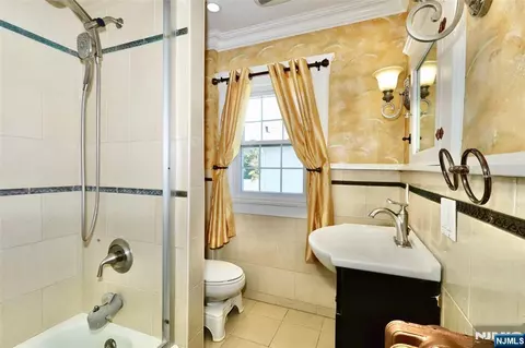 Bath - 233 Hamilton Pl, Hackensack, NJ 07601 photo 1 of 1