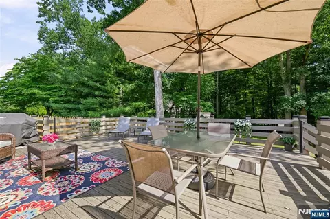 Exterior - 83 Moore Ave, Waldwick, NJ 07463 photo 5 of 12