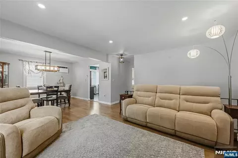 Living - 83 Moore Ave, Waldwick, NJ 07463 photo 3 of 3