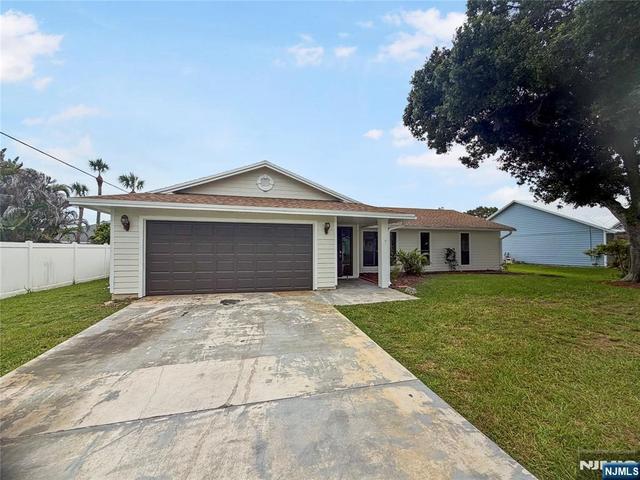 15 Arverne Ter, Irvington, NJ 07111