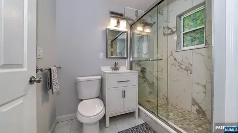 Bath - 28 Ferndale Rd, Wayne, NJ 07470 photo 1 of 2