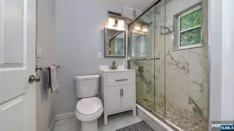 Bath - 28 Ferndale Rd, Wayne, NJ 07470 photo 1 of 2