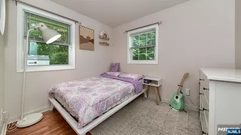 Bedroom - 28 Ferndale Rd, Wayne, NJ 07470 photo 5 of 9