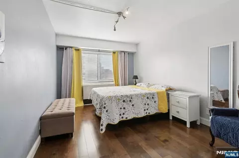Bedroom - 150 Overlook Ave #7F, Hackensack, NJ 07601 photo 3 of 5