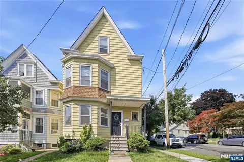 39 Struyk Ave, Prospect Park, NJ 07508