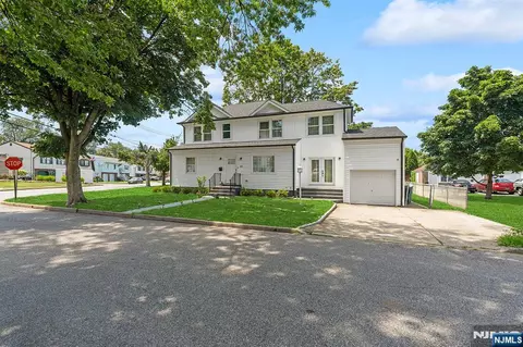 65 Woodward St, Saddle Brook, NJ 07663