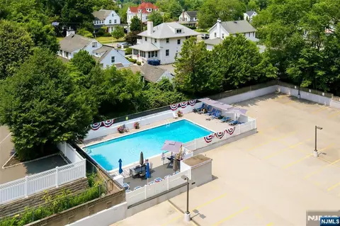 Exterior - 125 Prospect Ave #8C, Hackensack, NJ 07601 photo 2 of 2