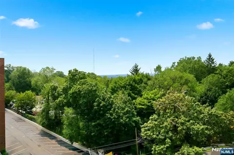 View/Area - 125 Prospect Ave #8C, Hackensack, NJ 07601 photo 1 of 2