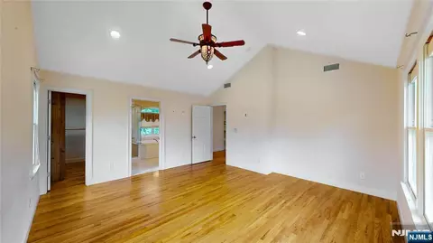 Other - 41 Circle Dr, Paramus, NJ 07652 photo 3 of 9