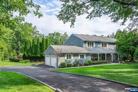 715 Terrace Hts, Wyckoff, NJ 07481