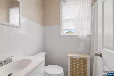 Bath - 12 Boyd St, Lodi, NJ 07644 photo 2 of 2