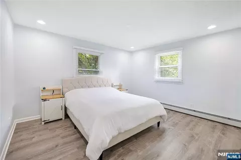 Bedroom - 182 Coombs Dr, Paramus, NJ 07652 photo 1 of 5