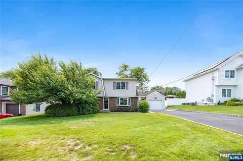 Exterior - 182 Coombs Dr, Paramus, NJ 07652 photo 1 of 8