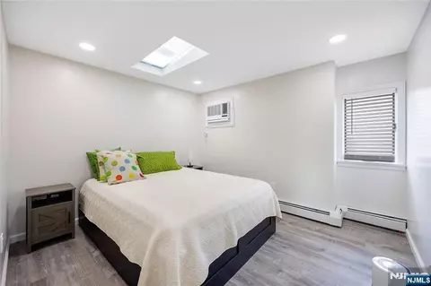 Bedroom - 182 Coombs Dr, Paramus, NJ 07652 photo 4 of 5