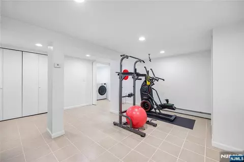 Other - 182 Coombs Dr, Paramus, NJ 07652 photo 9 of 9