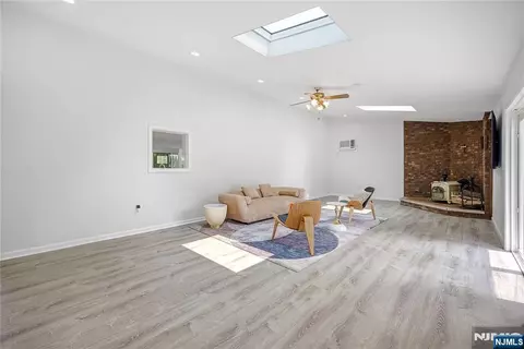 Living - 182 Coombs Dr, Paramus, NJ 07652 photo 2 of 3