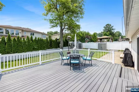 Exterior - 182 Coombs Dr, Paramus, NJ 07652 photo 7 of 8