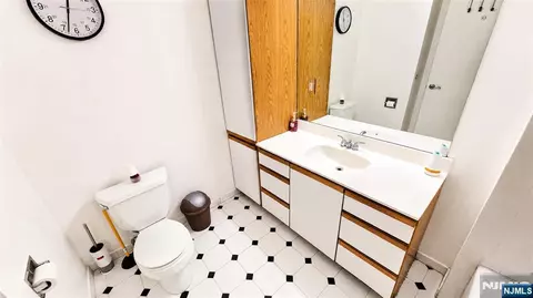 Bath - 55 Clinton Pl #304, Hackensack, NJ 07601 photo 2 of 2
