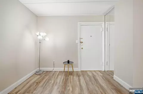 Living - 25 Jefferson St #2F, Hackensack, NJ 07601 photo 1 of 3