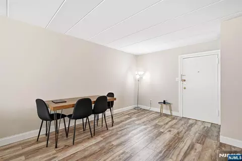 Dining - 25 Jefferson St #2F, Hackensack, NJ 07601 photo 2 of 2