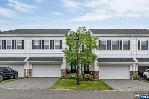 62 Gerhard Pl, Morristown, NJ 07960