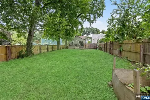 Exterior - 203 Willow Ave, Hackensack, NJ 07601 photo 7 of 8