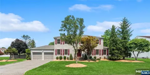 86 S Colonial Dr, Harrington Park, NJ 07640