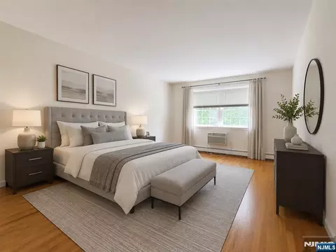 605 Grove St #H001, Clifton, NJ 07013