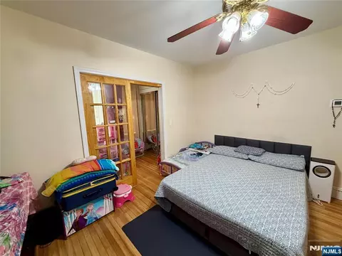 Bedroom - 48 Stein Ave, Wallington, NJ 07057 photo 4 of 6