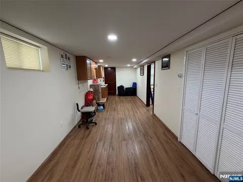 Entry Way - 48 Stein Ave, Wallington, NJ 07057 photo 4 of 5
