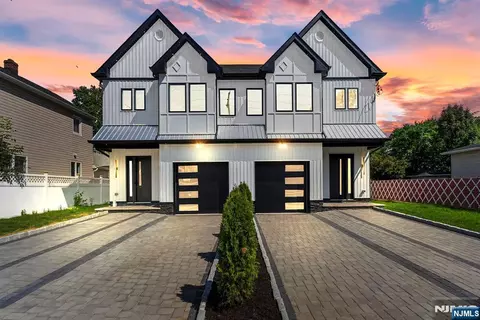 163 Kipp Ave # B, Elmwood Park, NJ 07407