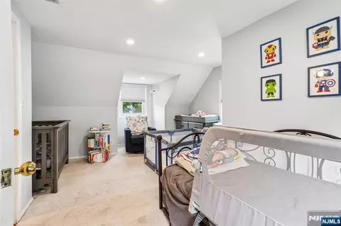 Bedroom - 78 Legion Pl, Paramus, NJ 07652 photo 2 of 4