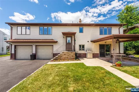 15 Aka 15 Bogert Pl, Clifton, NJ 07013