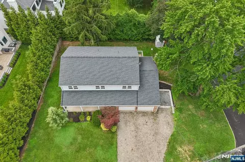 View/Area - 39 Maple Ave, Demarest, NJ 07627 photo 1 of 3