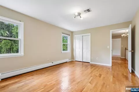 Bedroom - 39 Maple Ave, Demarest, NJ 07627 photo 5 of 5