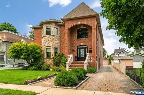 128 Montross Ave, Rutherford, NJ 07070