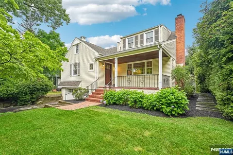 445 Alpine Ter, Ridgewood, NJ 07450