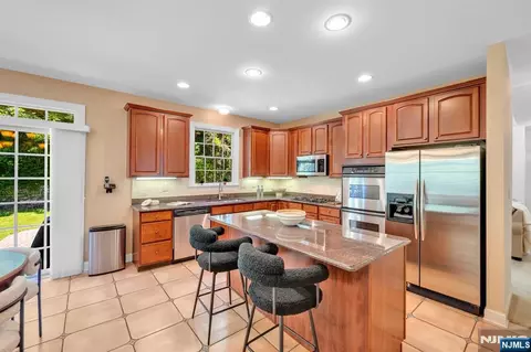 Kitchen - 206 Van Buren Dr, Paramus, NJ 07652 photo 2 of 4