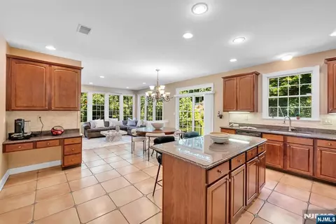 Kitchen - 206 Van Buren Dr, Paramus, NJ 07652 photo 4 of 4