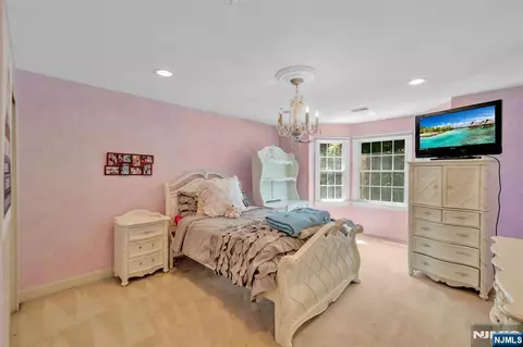 Bedroom - 206 Van Buren Dr, Paramus, NJ 07652 photo 5 of 7