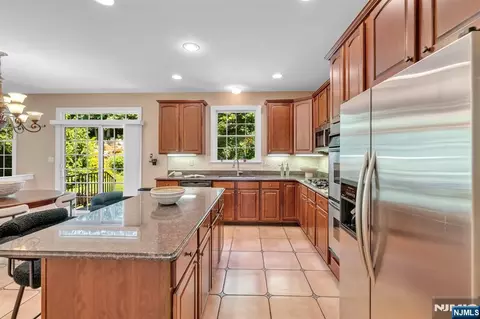 Kitchen - 206 Van Buren Dr, Paramus, NJ 07652 photo 3 of 4