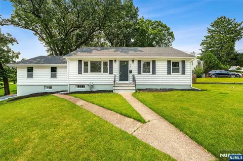 76 Dawn Ave, Haledon, NJ 07508